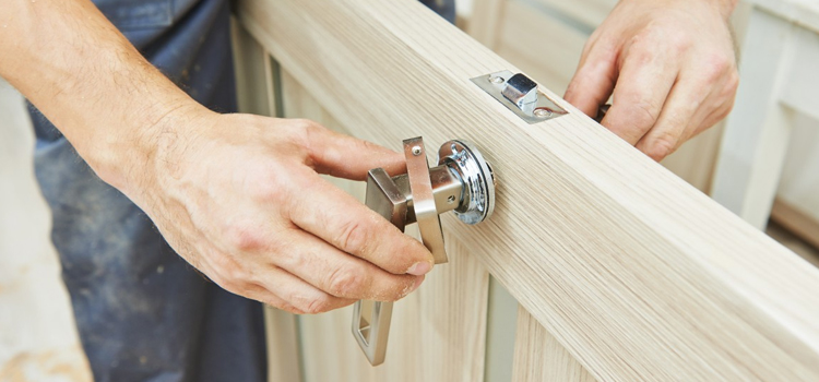 interior door repair La Puente