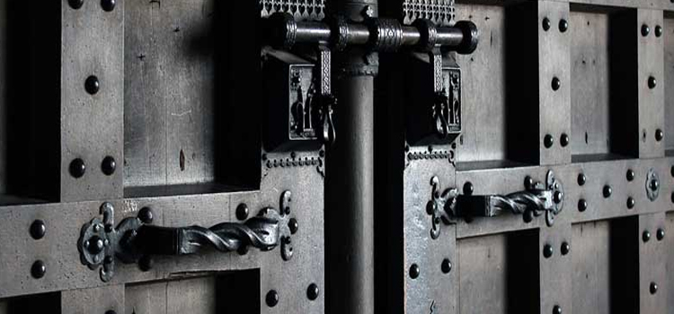 steel entry door repair in La Puente